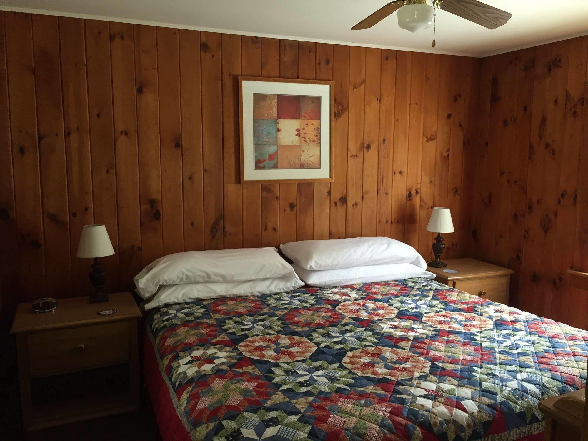Pine Valley Cabins Thornton Exterior foto